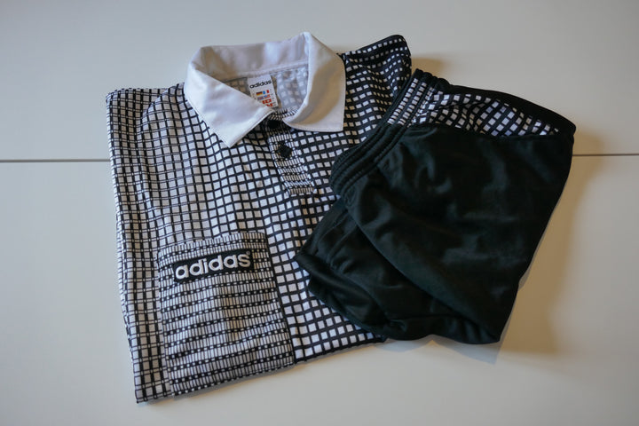 Arbitrage 1995 - Maillot et Short _ (L) #04095