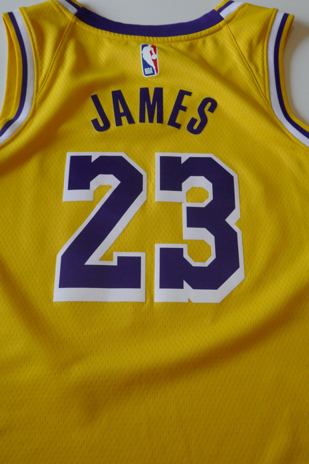 Los Angeles Lakers 2018/25 - Lebron James - Maillot _ (S) #04222