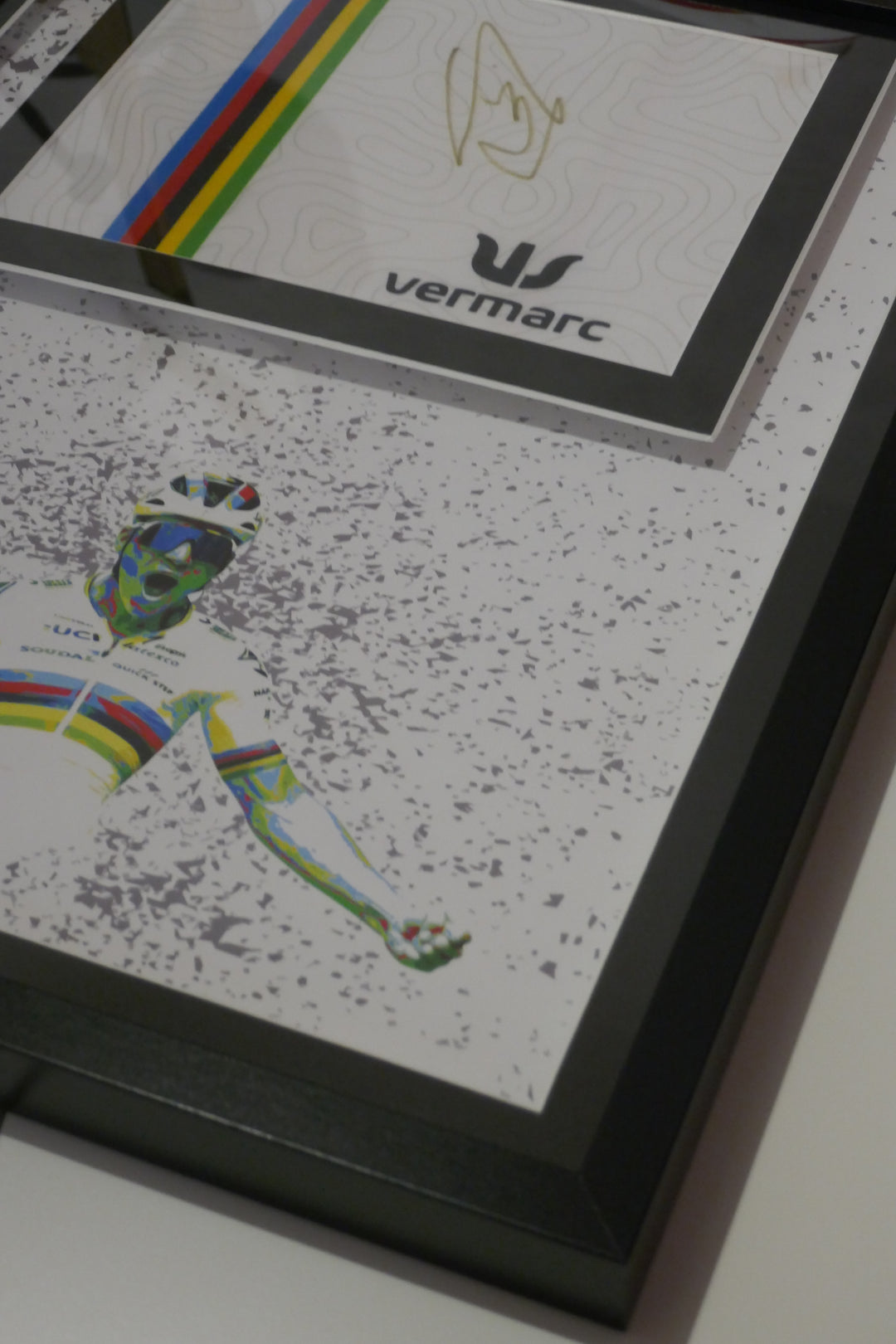 Championnat du Monde - Remco Evenepoel - Tour de cou signé et Encadré _ #03316