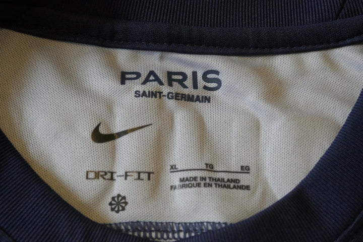 Paris Saint Germain 2022/23 - Maillot Signé par l'équipe _ (XL) #03689