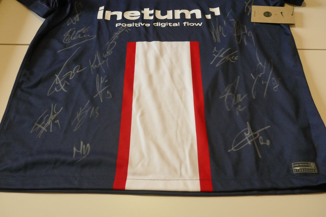 Paris Saint Germain 2022/23 - Maillot Signé par l'équipe _ (XL) #03689
