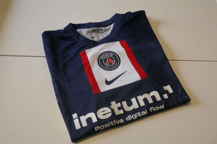Paris Saint Germain 2022/23 - Maillot Signé par l'équipe _ (XL) #03689
