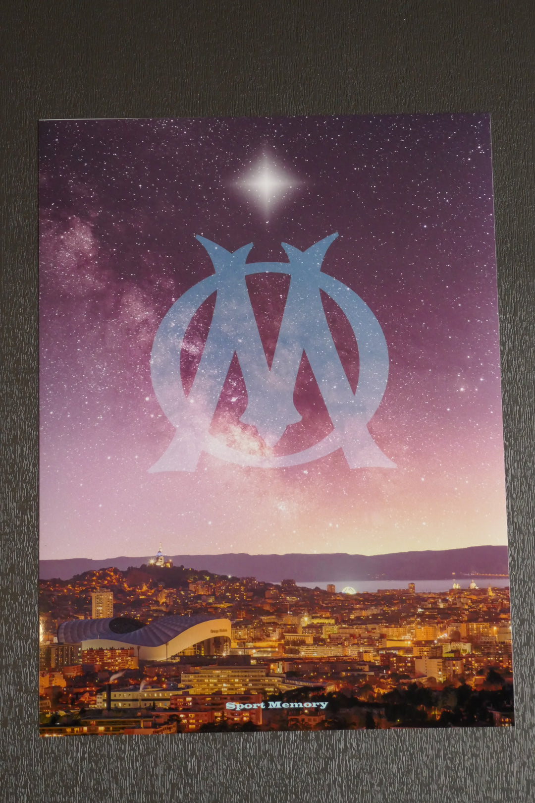 Olympique de Marseille - Stade Vélodrome au crépuscule - Tirage sans cadre _ (30x40)