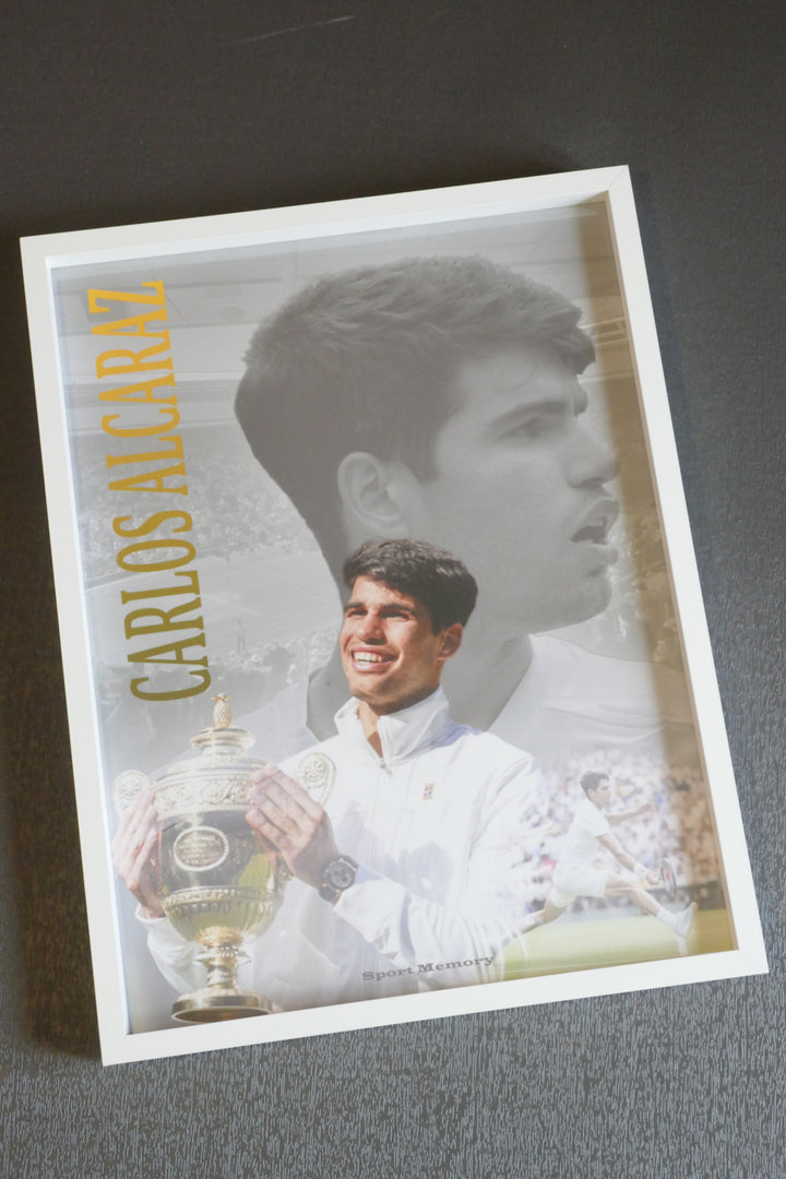 Carlos Alcaraz - Wimbledon - Cadre blanc _ (30x40)