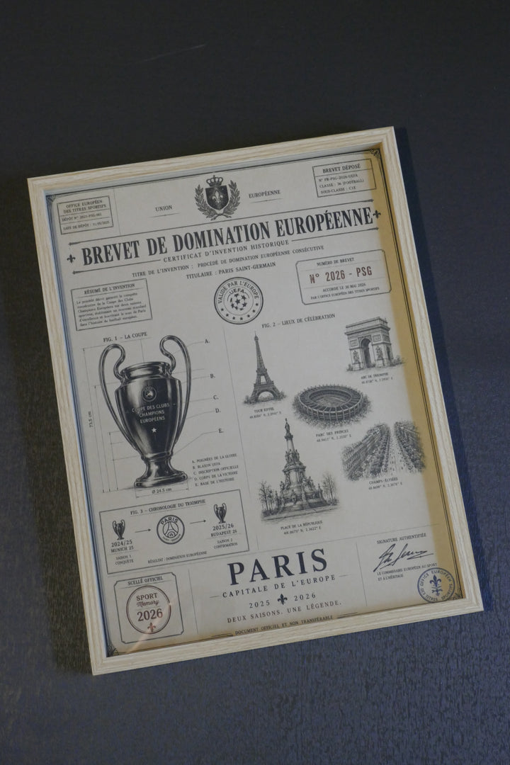 Paris Saint Germain - Champions League 2026 _ Brevet - Cadre bois naturel _ (30x40)