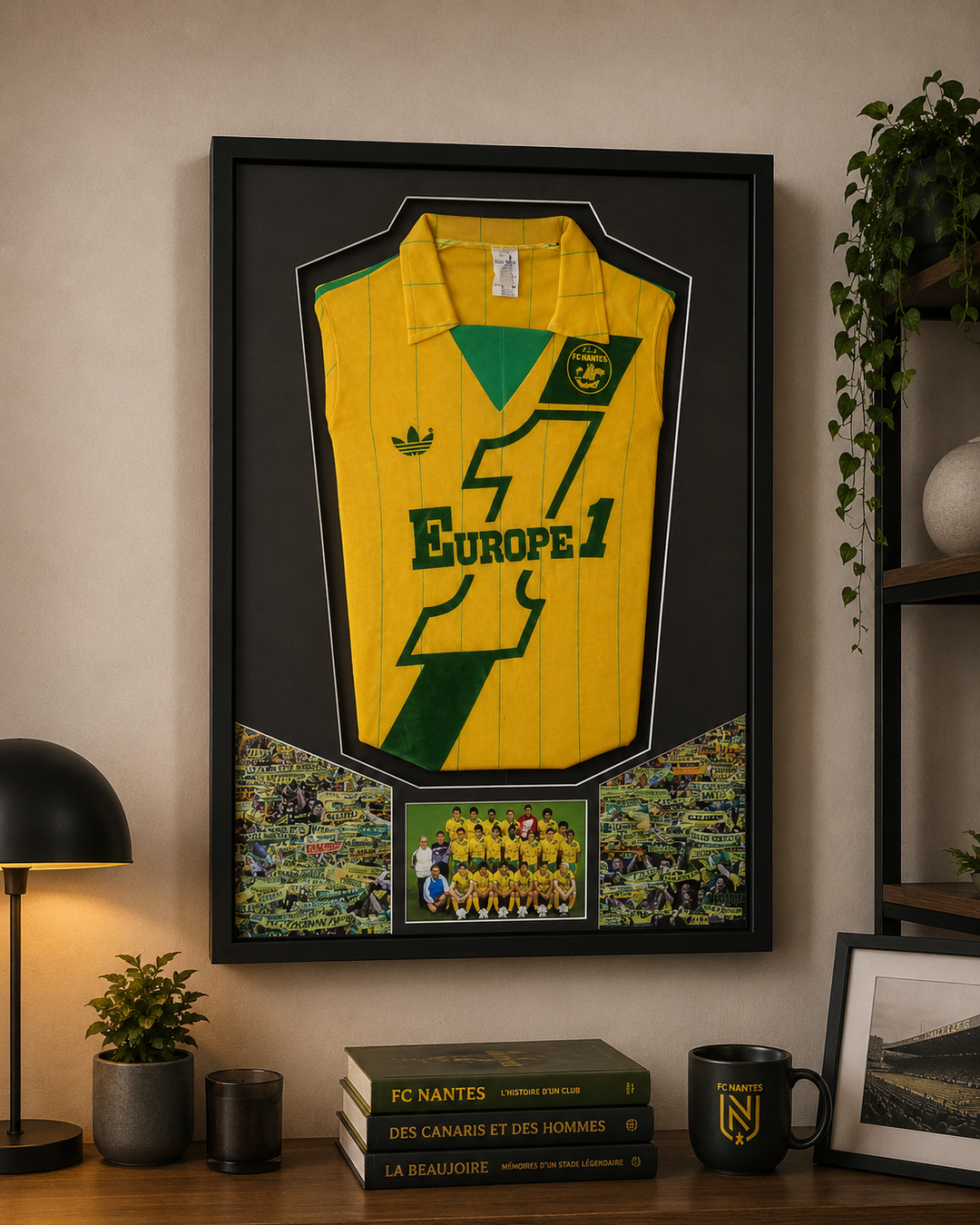 FC Nantes 1981/82 - Maillot Encadré _ #02768